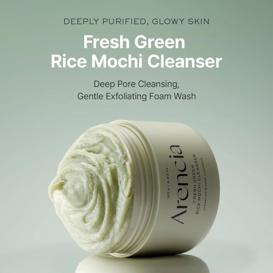 Мягкое очищающее средство с зелёным чаем и центеллой Arencia Fresh Green Rice Mochi Cleanser