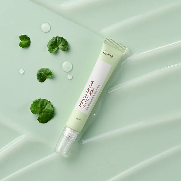 Punktveida uzklāšanai paredzēts krēms piņņu novēršanai iUNIK Centella Calming AC Spot Cream
