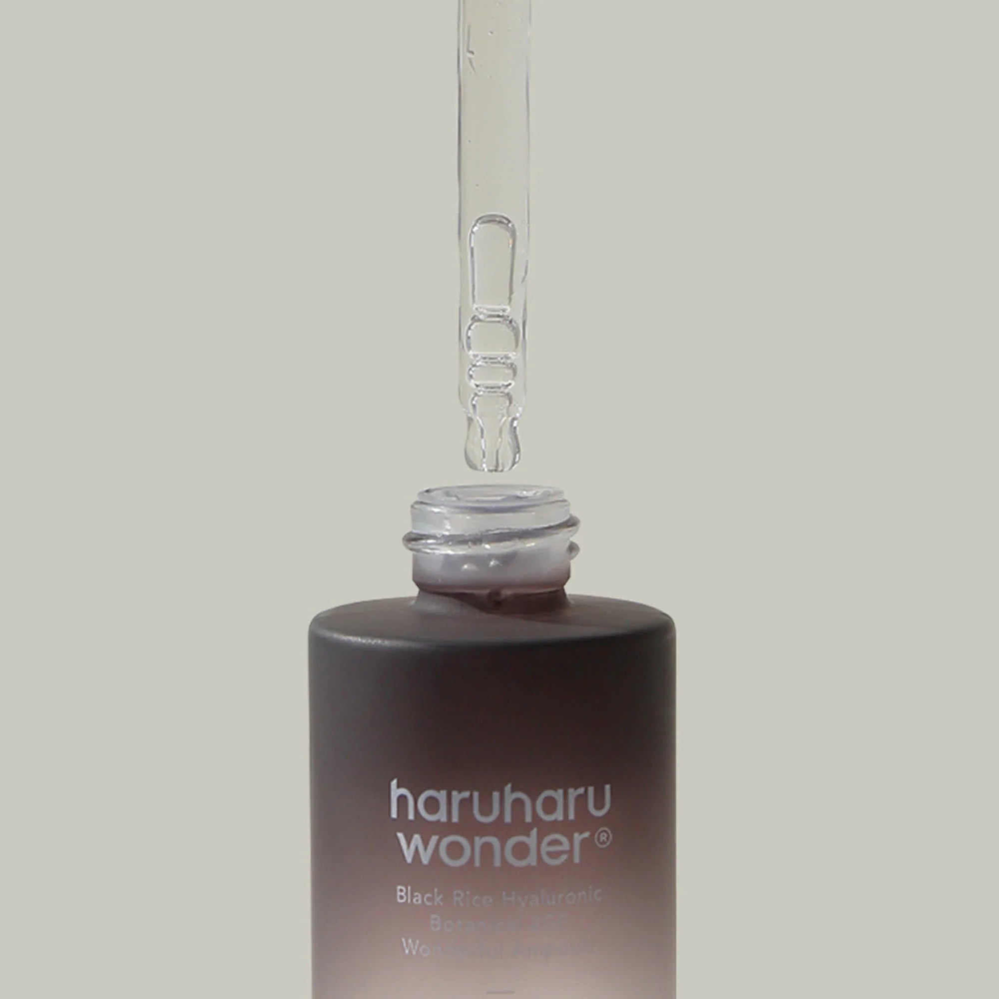 Intensīvi atjaunojošs serums Haruharu Wonder Black Rice Botanical 2GF Ampoule