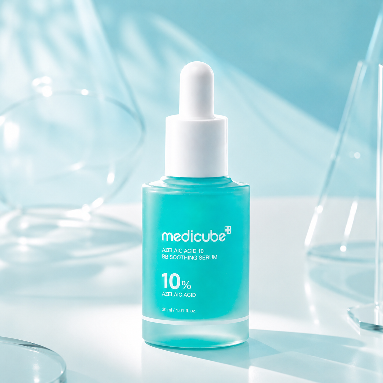 Успокаивающая сыворотка Medicube Azelaic Acid 10 BB Soothing Serum