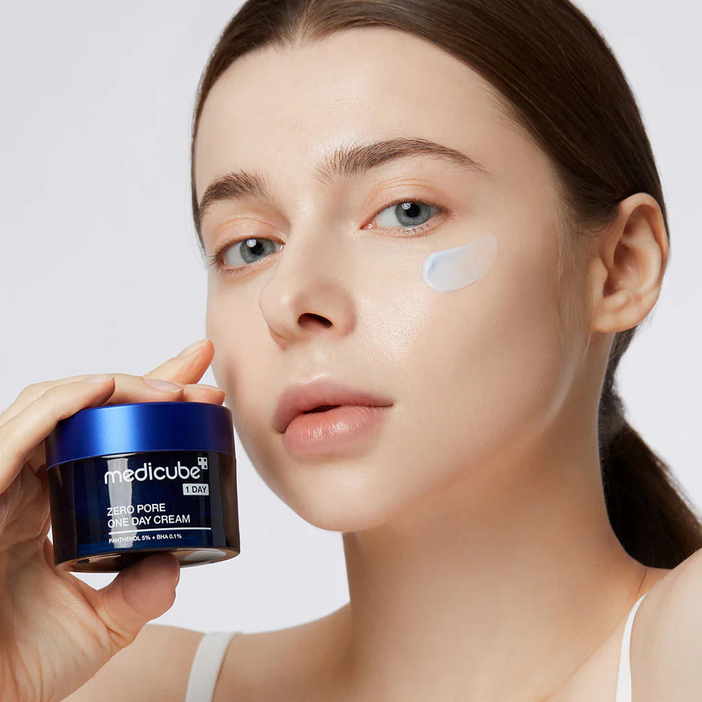 Krēms ar salicilskābi ādai ar paplašinātām porām Medicube Zero Pore One Day Cream