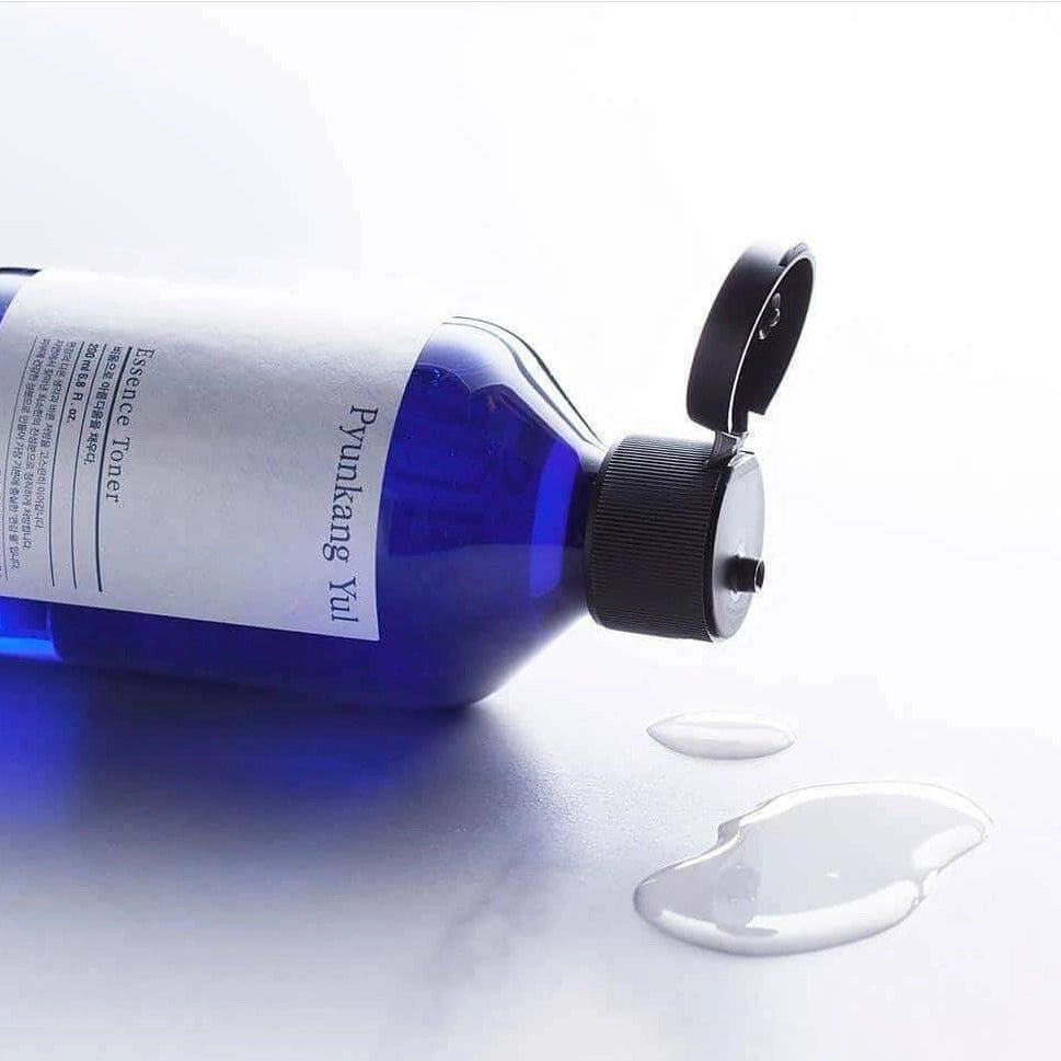 Mitrinošs toniks-esence ar astragāla saknes ekstraktu Pyunkang Yul Essence Toner