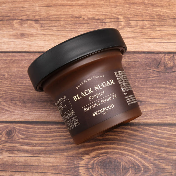 Скраб для лица Skinfood Black Sugar Perfect Essential Scrub 2X