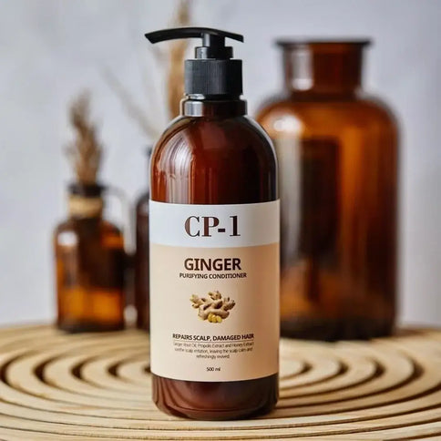 Atjaunojošs kondicionieris matiem ar ingvera sakni CP-1 Ginger Purifying Conditioner  Esthetic House   